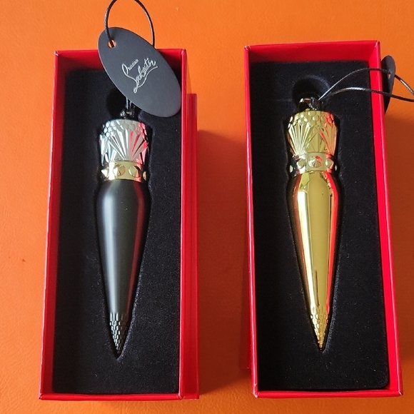 Christian Louboutin Other - Christian Louboutin Black and Gold Lipstick Duo